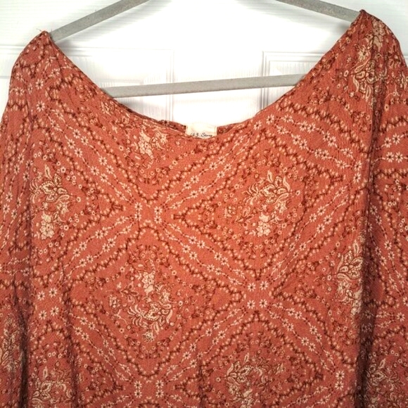 143 Story by Line Up Rust Red Off Shoulder Batwing Floral Top Plus Size 3X - Picture 3 of 7